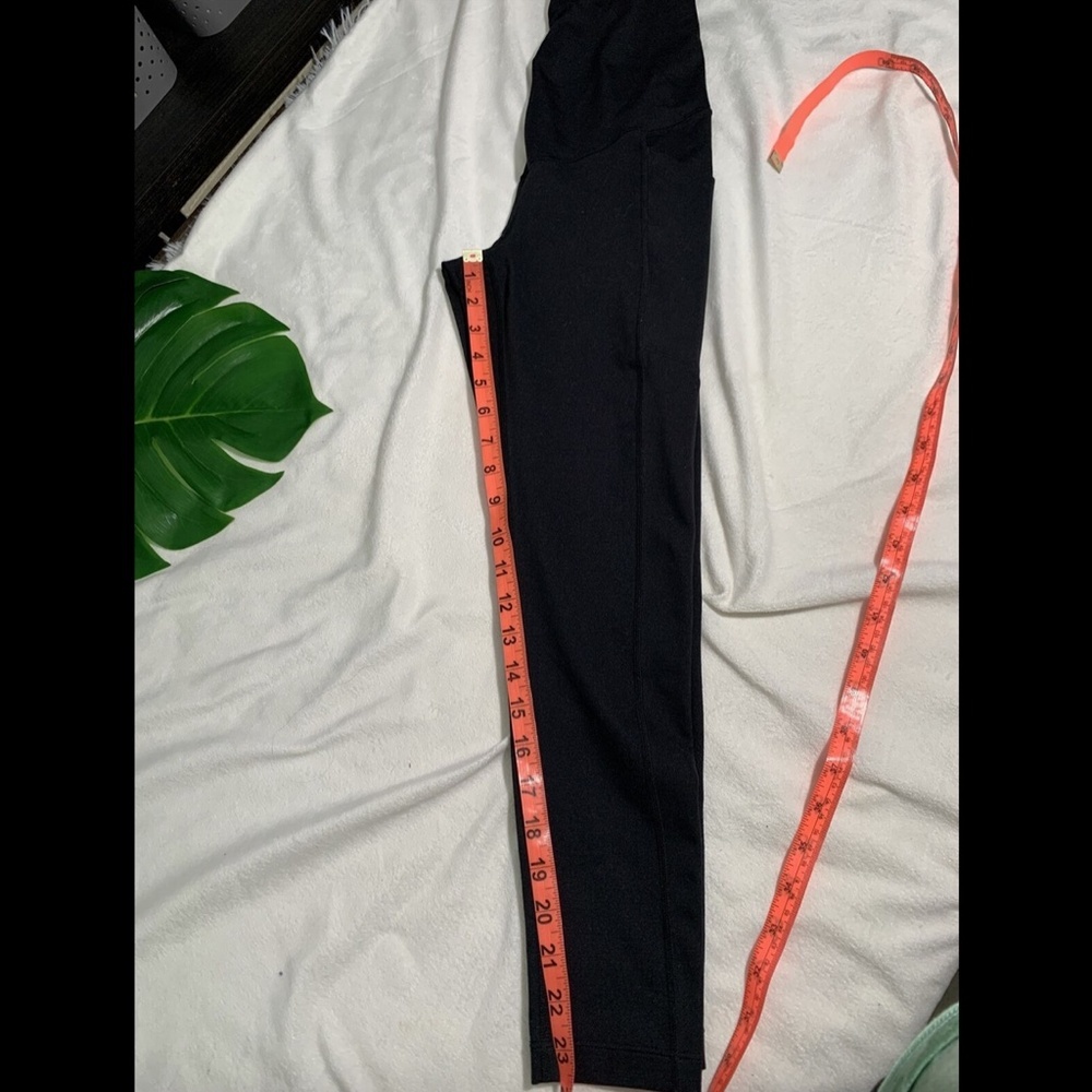 EUC Zella Live in‎ Pocket 7/8 Maternity Leggings - Picture 6 of 12